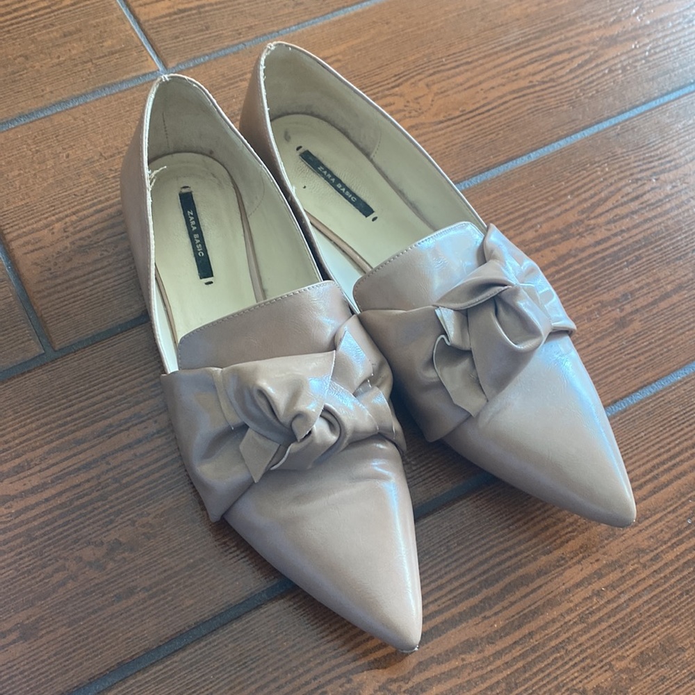 Zara Basic Pointed Toe Flat Loafer With Knot Deta… - image 2